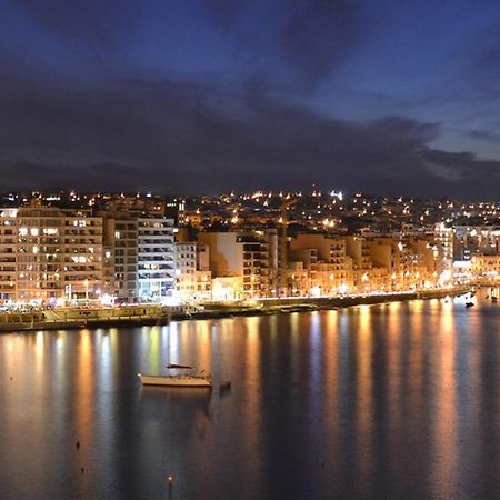 Perfect Location, Modern 2Br Apartment Σλιέμα Εξωτερικό φωτογραφία